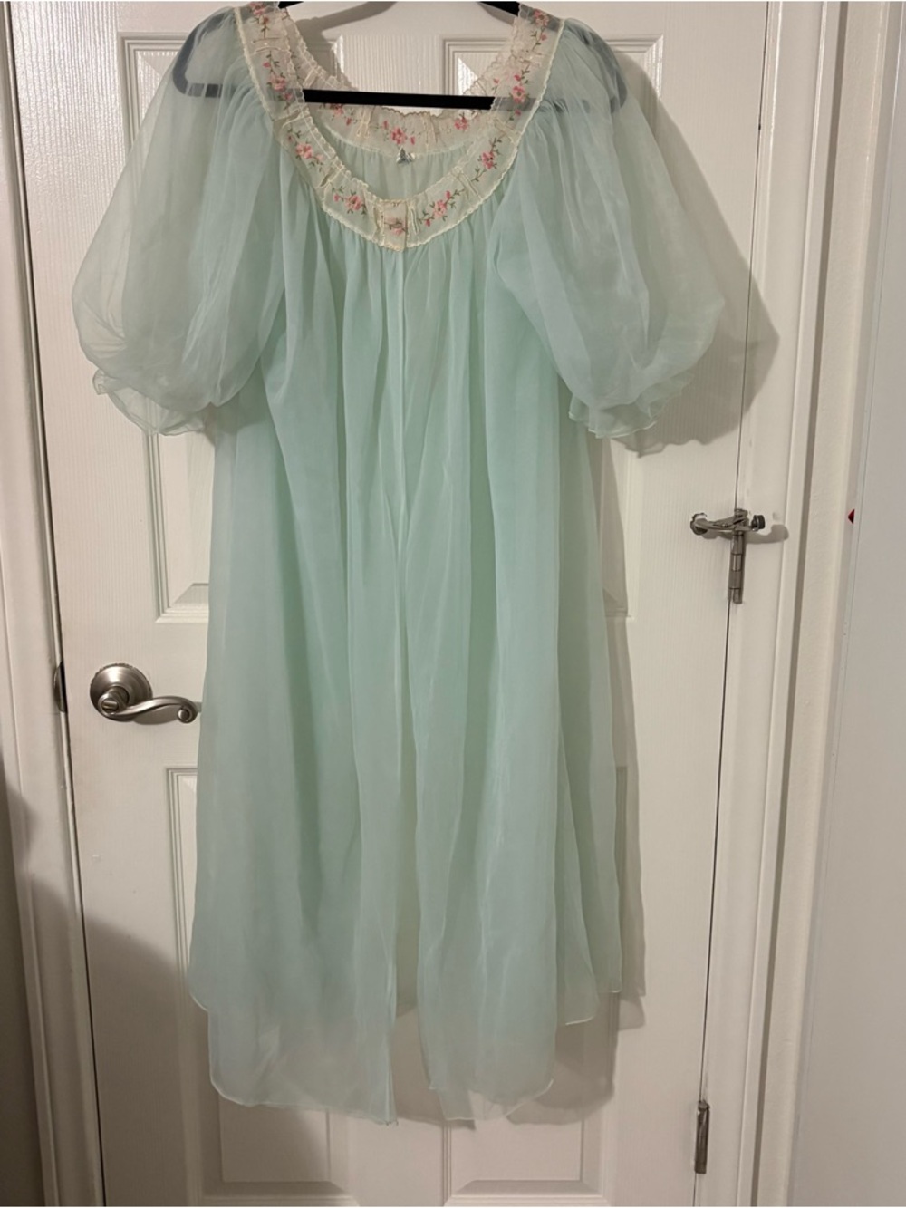 Vintage 1950s Powder Blue Nylon Peignoir Robe by Laros Medium